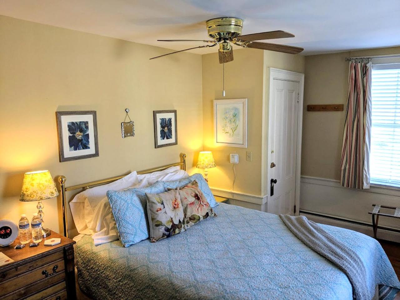 Elms of Camden Bed & Breakfast Dış mekan fotoğraf
