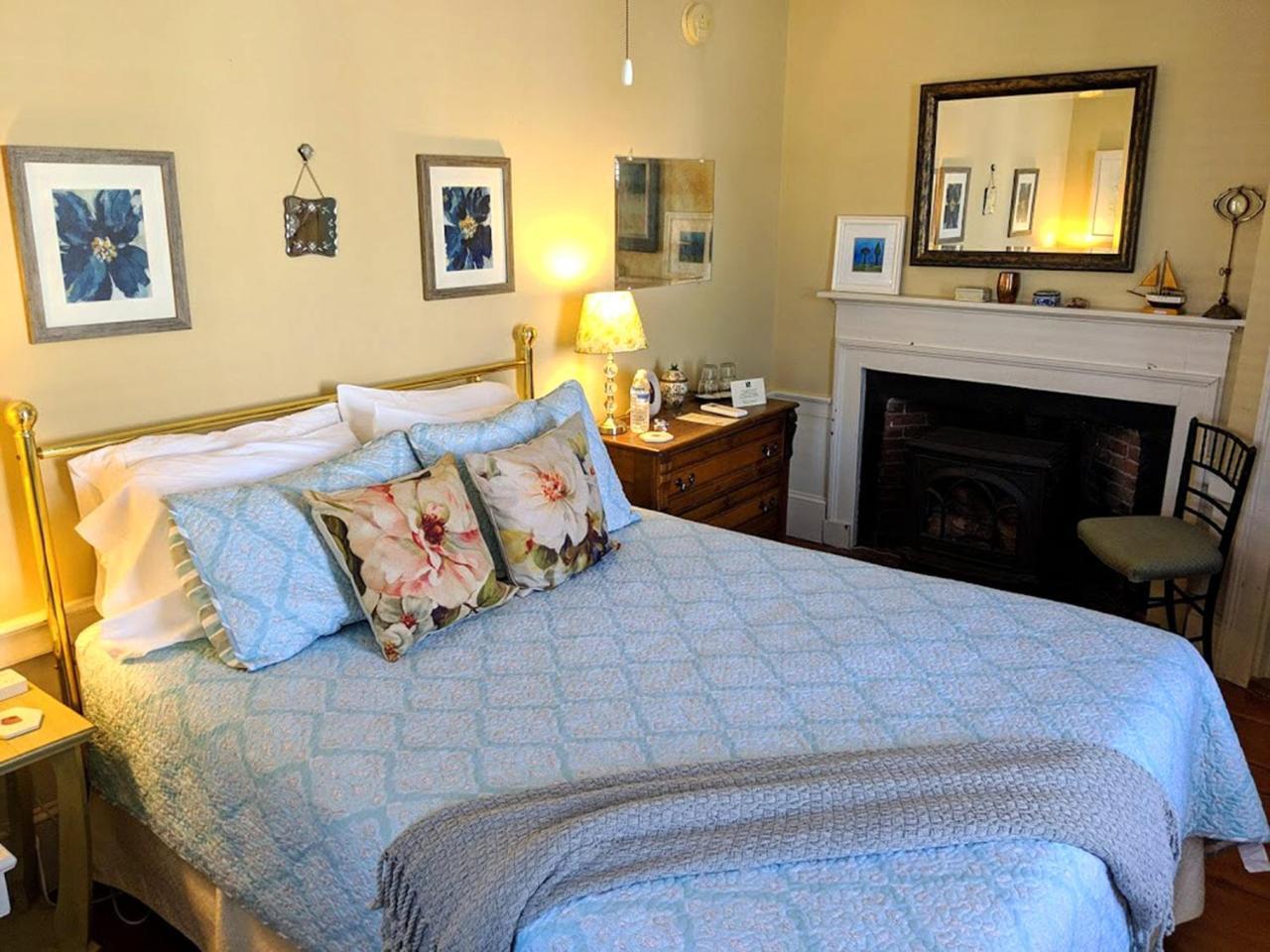 Elms of Camden Bed & Breakfast Dış mekan fotoğraf