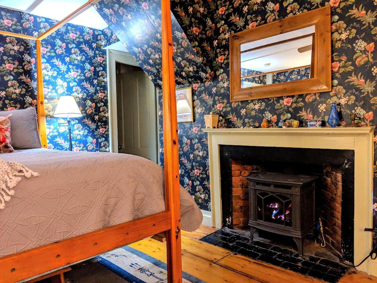 Elms of Camden Bed & Breakfast Dış mekan fotoğraf